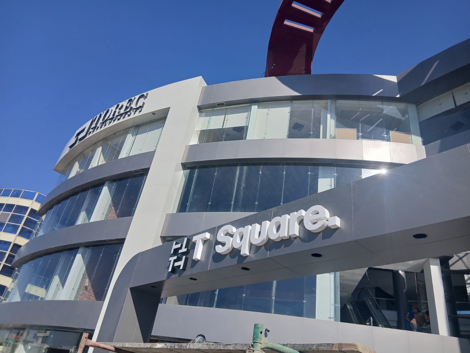 T Square Mall - الواجهة الخارجية
